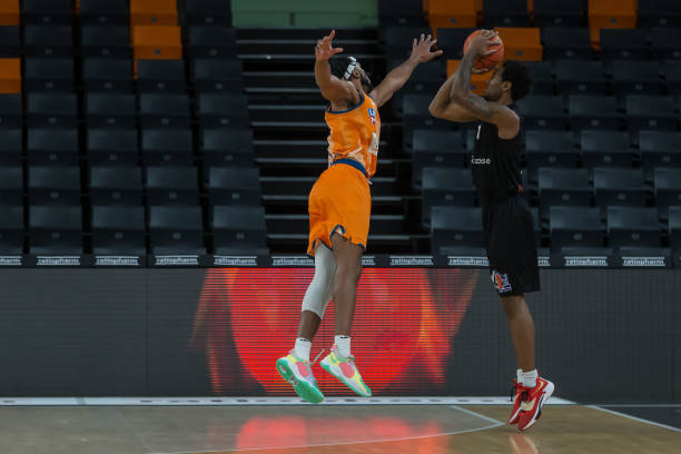 迷和专家们 迷和专家们