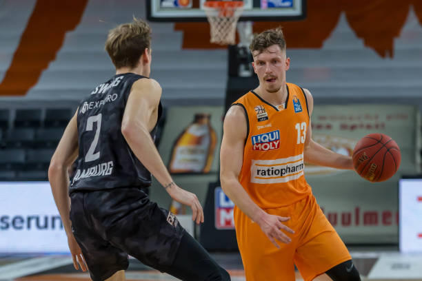 尼斯的点球 尼斯的点球