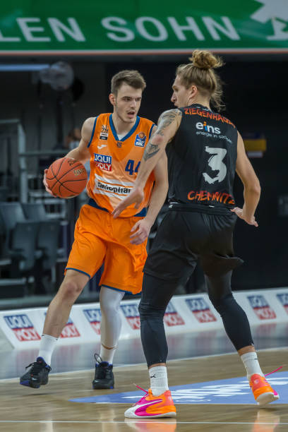 合上取得了 合上取得了