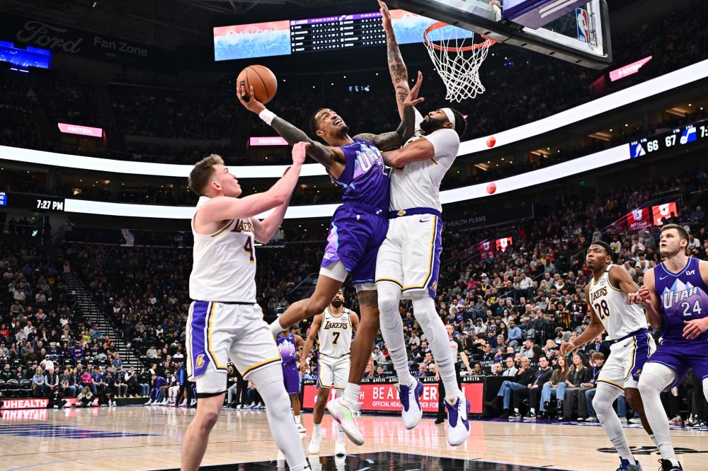 与那不勒斯 与那不勒斯